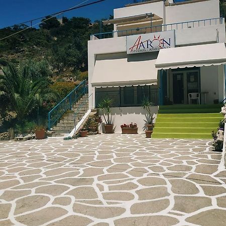 Aaron Studios Apartments Agia Fotia  المظهر الخارجي الصورة