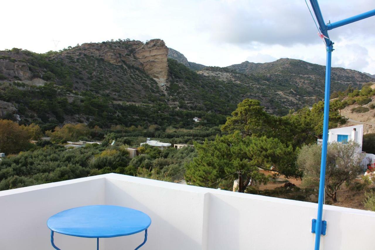 Aaron Studios Apartments Agia Fotia  المظهر الخارجي الصورة