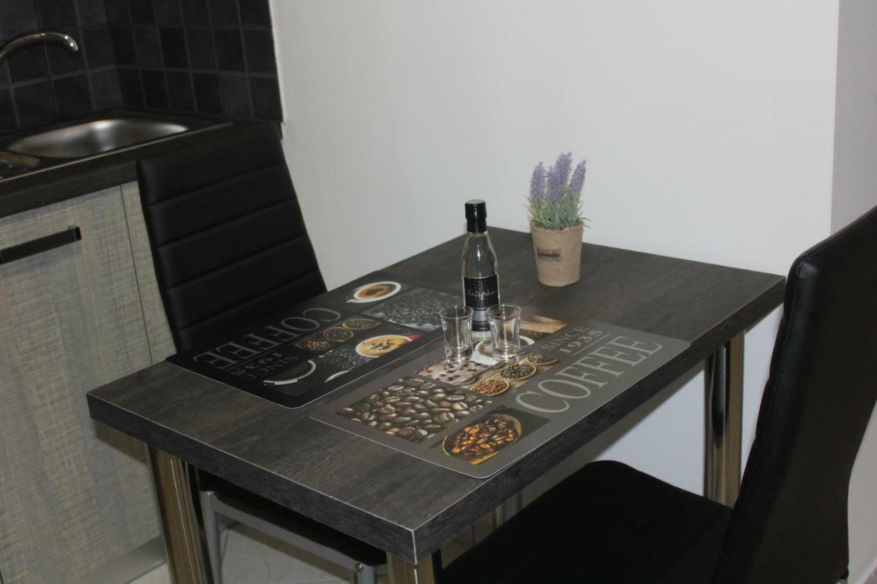 Aaron Studios Apartments Agia Fotia  المظهر الخارجي الصورة