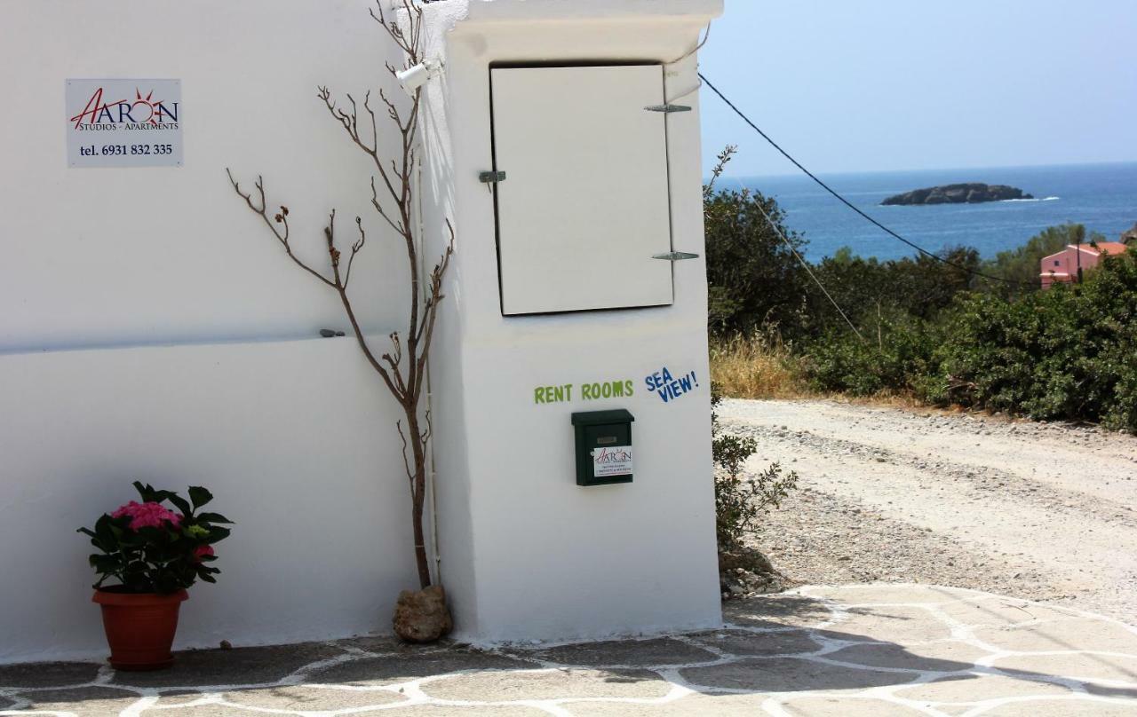 Aaron Studios Apartments Agia Fotia  المظهر الخارجي الصورة