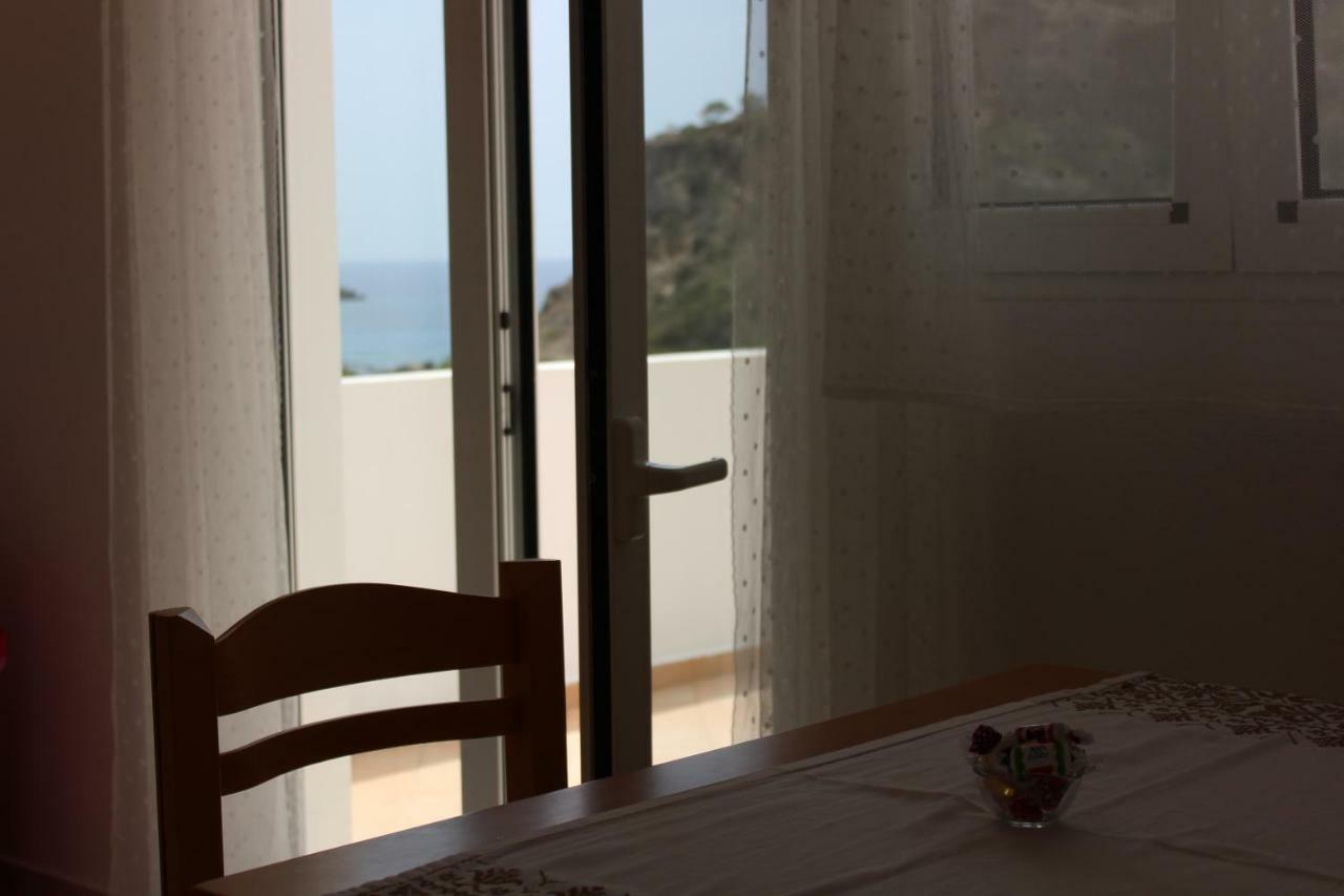 Aaron Studios Apartments Agia Fotia  المظهر الخارجي الصورة