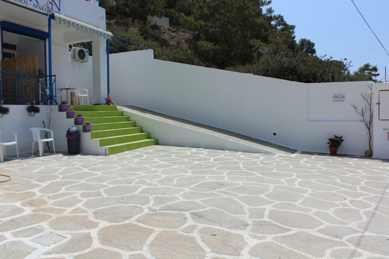 Aaron Studios Apartments Agia Fotia  المظهر الخارجي الصورة