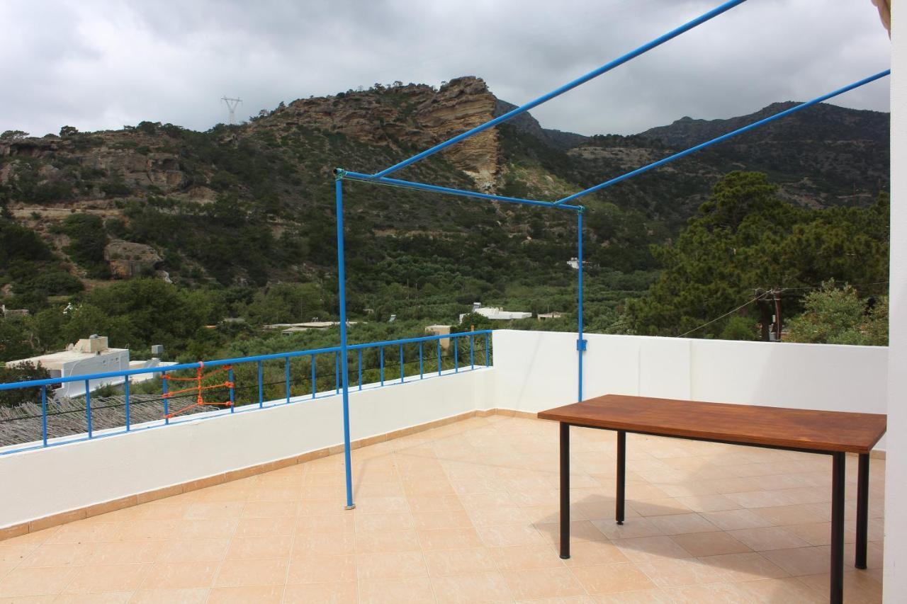 Aaron Studios Apartments Agia Fotia  المظهر الخارجي الصورة